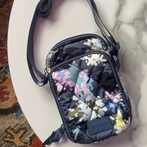 Vera Bradley Crossbody, Never Used, Tags attached, Pristine Condition
